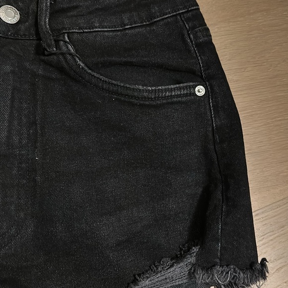 Zara denim shorts - Picture 2 of 4